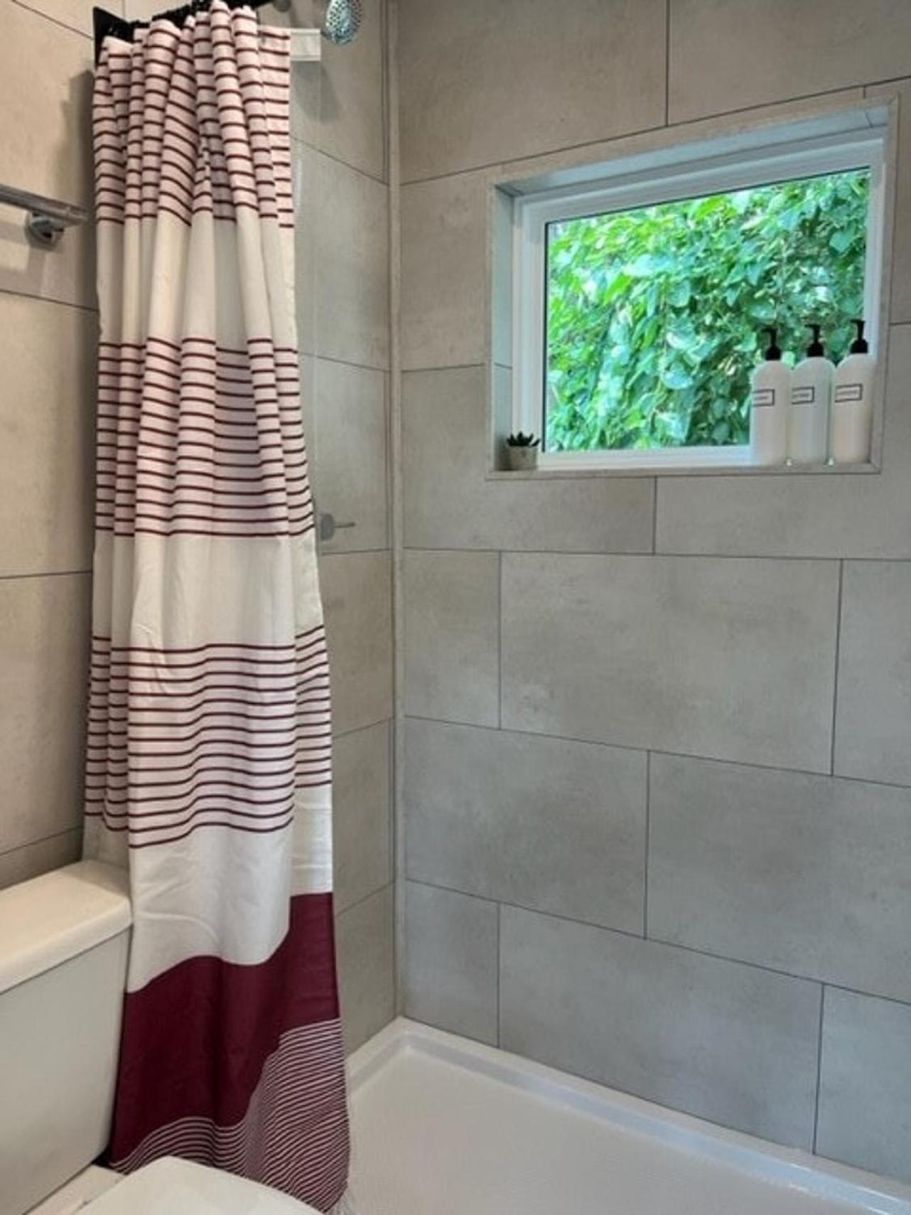 The Tiny Getaway Home 伊丽莎白镇 外观 照片